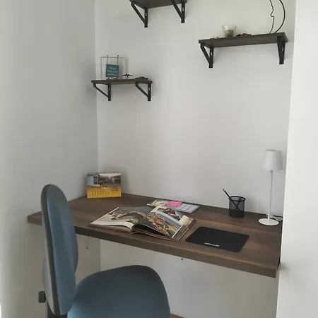 The V 1 Скопье